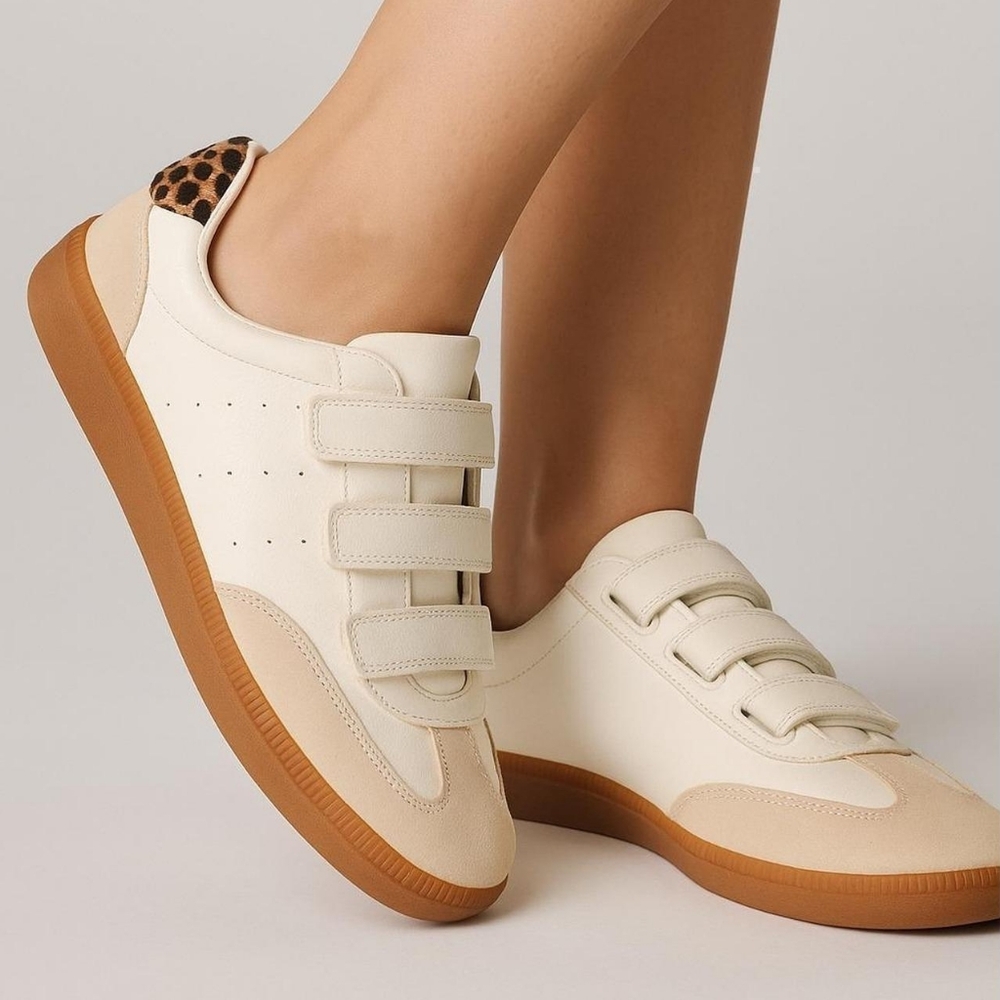 Dolce Vita sneakers